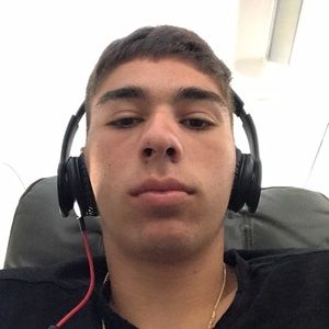 Meet your Posher, Hunter